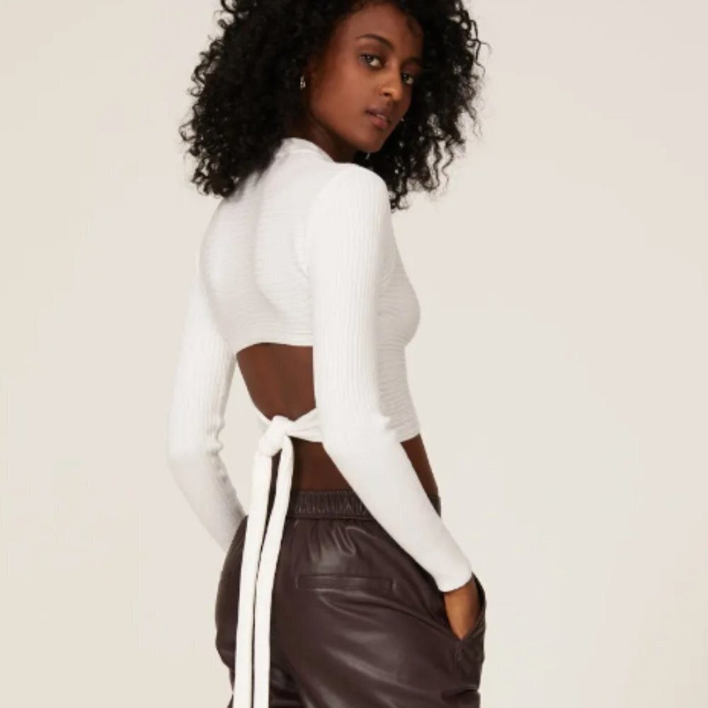 Bardot Tie Back Knit Top in white size medium